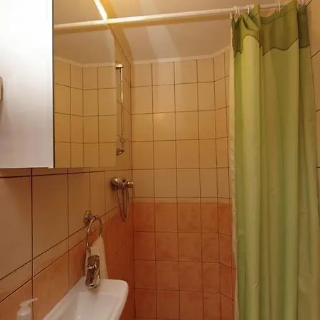 דירה Varazsko Apartmanhaz *