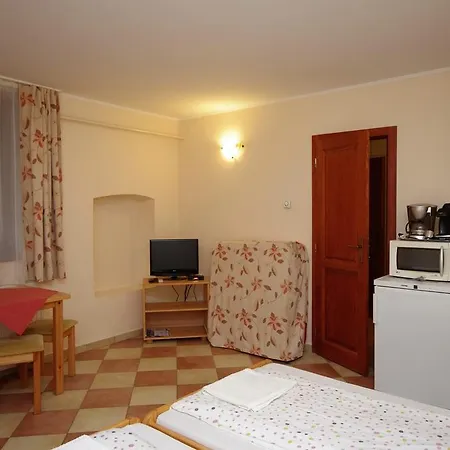 דירה Varazsko Apartmanhaz