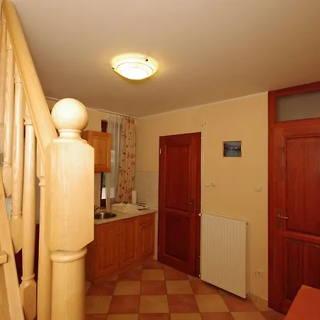 Varazsko Apartmanhaz דירה